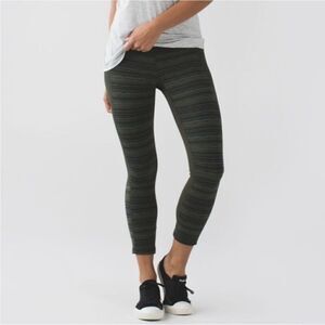 Lululemon Give Me Qi Crop Tight Leggings, Green, Size 8